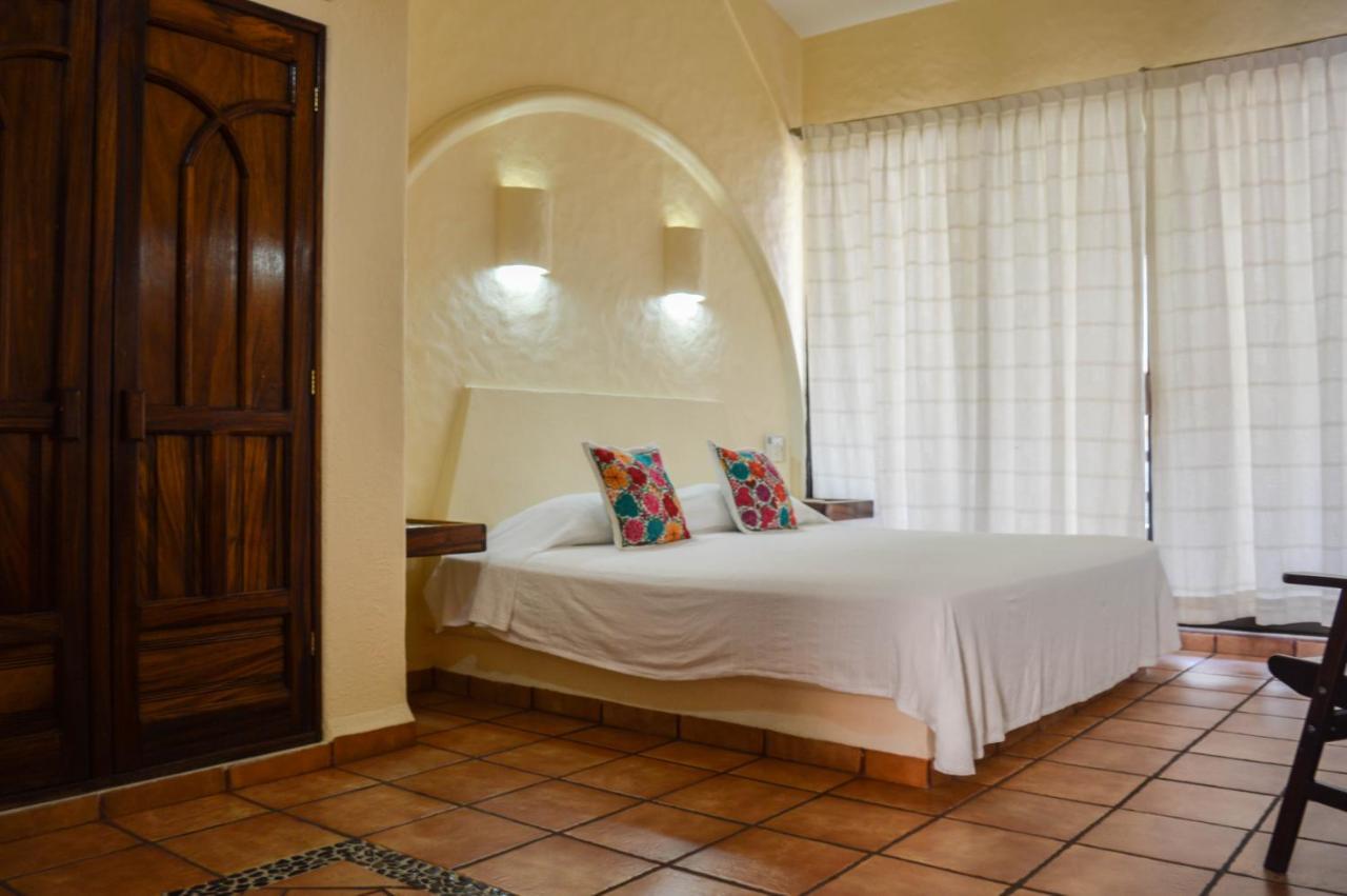 Casa Celeste Hotel Zihuatanejo Exterior foto